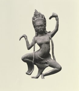 跳舞的阿普萨罗，门楣上的细节，12世纪末-13世纪初（石雕）（与155540的细节）。 作者 柬埔寨语柬埔寨语