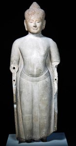 后Bayon风格的佛像，来自柬埔寨的Preah Khan，13至14世纪末（砂岩） 作者 柬埔寨语柬埔寨语