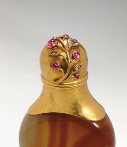 香水瓶，埃里克·科林（Erik Kollin）的工作负责人标志，圣彼得堡，约1890年 作者 卡尔·法贝热