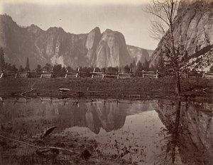 大教堂岩石，优胜美地，约1872年，约1876年印刷。 作者 卡尔顿·E·沃特金斯。