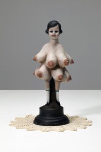El Shaddai，2013 年（青铜上的油画颜料） 作者 凯西·皮尔金顿