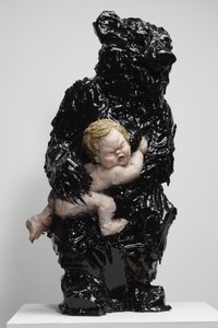 弃儿》，2010 年（白云石、颜料）