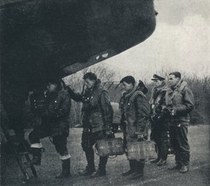 进入1941 作者 塞西尔·比顿（Cecil Beaton）