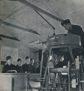 空中炮手教学，1941年