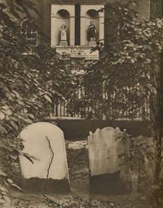 在Wapping为男孩和女孩设立的旧慈善学校》，约1935年。 作者 查尔斯