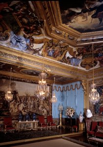 缪斯沙龙，Vaux Le Visomte (Vaux-Le-Vicomte) 城堡。 查尔斯·勒布伦 (Le Brun) 的装饰 (1619-1690) 作者 查尔斯·勒布朗