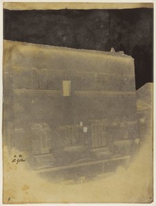 Saint-Gilles du Gard罗马式房屋外观的上半部分。 作者 查尔斯·内格雷