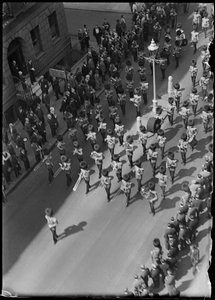 被授予维多利亚十字勋章的军人的葬礼队伍，伦敦，1930年代初。