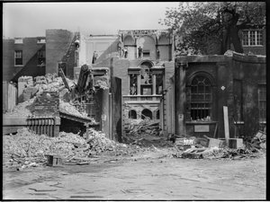 Pembroke House, Whitehall Gardens, Whitehall, City of Westminster, GLA, 1930年代末。