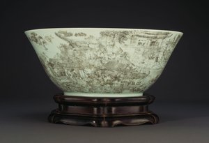 大型切开的瓷碗，描绘了宫殿现场女士的连续场景，1796-1820年 作者 中文学校