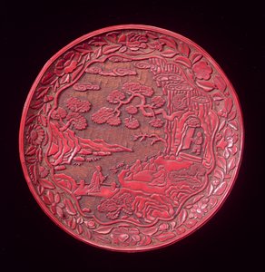 元末至明初的雕刻朱砂盘（漆木）（另见272178）