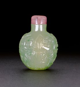 翡翠鼻烟壶，1780-1850（玉） 作者 中文学校