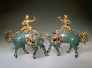 干隆时期的麒麟对（1736-95）（镀金属掐丝和珐琅）（详见272143）