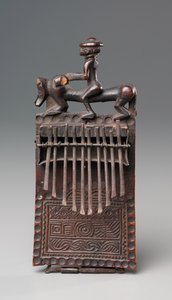 拇指钢琴，1800年代后期（木头和铁）