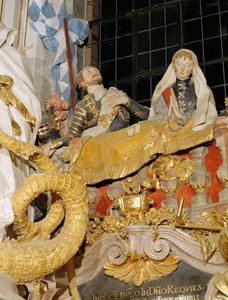 巴伐利亚州奥斯特霍芬圣玛格丽特教堂奥迪洛公爵及其公爵夫人希尔特鲁德的捐赠者纪念碑