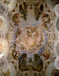 由建筑师 Domenikus Zimmermann (1685-1766) 1730-1731 Schussenried, Germany 为 Schussenried 修道院圆顶装饰的壁画 作者 多米尼库斯·齐默尔曼（Dominikus Zimmermann）