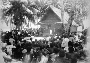1892年，所罗门岛佛罗里达州本戈市议会。 作者 韦尔奇曼博士