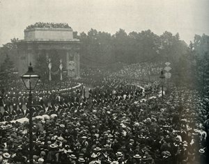 加拿大总理阁下的到来。威尔弗里德·劳里尔（Wilfrid Laurier）在海德公园角（Hyde Park Corner），1897年。