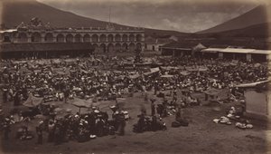 广场和总督府-危地马拉安提瓜，1877年。 作者 爱德沃德·迈布里奇