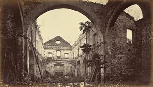 巴拿马圣多明各教堂遗址，1875 年，1877 年出版（照片） 作者 爱德沃德·迈布里奇