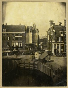 从摄影师家中俯瞰阿姆斯特丹的 Rondeel 旅馆