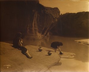 阿科马古井，约 1904 年（黑白照片） 作者 爱德华警长柯蒂斯