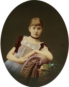 一个女孩的肖像。 银明胶摄影，水粉画，作者：Egor Maximovich Ovcharenko（？-1902） 作者 叶戈尔·马克西莫维奇·奥夫恰连科