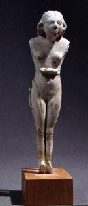 裸女的雕像，Thinite Period，c.3100-2700 BC（hippopotamus ivory） 作者 埃及人
