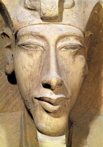 Amenophis IV（Akhenaten）（公元前1364-1347）的半身像，来自阿蒙神庙，卡纳克，公元前135-3-1337（砂岩）（详细）