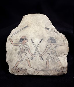 Ostrakon描绘了两名男子用棍棒打架，来自新王国Deir El-Medina（彩绘石头）