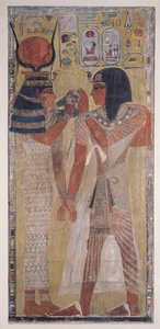 女神哈索尔将魔法衣领放在Seti I（公元前139  -  1279年），取自新王国国王谷的Seti I墓（画石灰石浮雕） 作者 埃及第19王朝