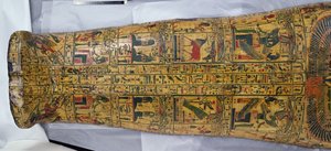 可能在Deir El-Bahri发现的Nesyamun木乃伊的盖子细节，新王国，约公元前1100年（漆木）。 作者 埃及第20王朝