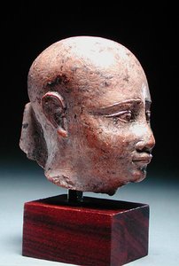 男性头像，约公元前350年（石灰岩）（另见185236）。 作者 埃及第30王朝