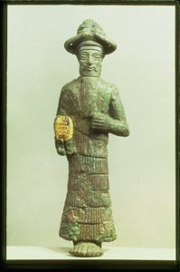 来自伊朗西南部苏萨的带金手的埃兰特神，约1800-1700BC（青铜和黄金）