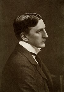 英国作家阿尔弗雷德·爱德华·伍德利·梅森（Alfred Edward Woodley Mason），1910年。 作者 埃利奥特和弗莱