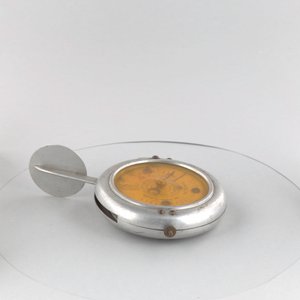 指示器，爬升率，垂直速度。 作者 埃米利奥·彭苏蒂
