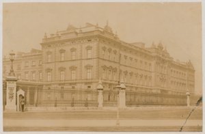 白金汉宫，1876年 作者 英国摄影师