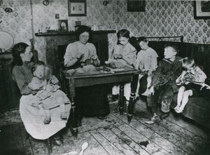 儿童贫困，伦敦 作者 英国摄影师