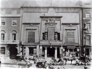 埃及大厅，皮卡迪利1895年 作者 英国摄影师
