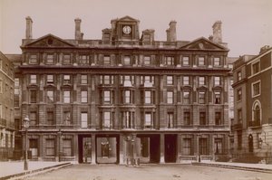 Euston Hotel，伦敦，南面 作者 英国摄影师