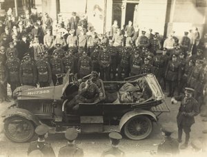 来自与第一次世界大战相关的134张照片的专辑，Western Front，1914-18 作者 英国摄影师