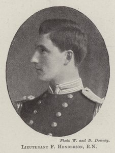 中尉F Henderson，RN 作者 英国摄影师