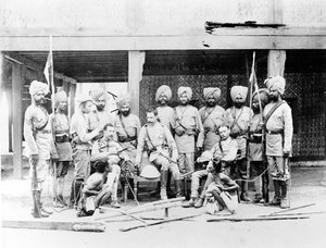 亨利罗林逊勋爵与锡克教徒和被捕的缅甸部落成员，1886年