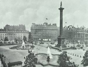 Nelsons Column，特拉法加广场，威斯敏斯特LB：向东南看，1895年 作者 英国摄影师
