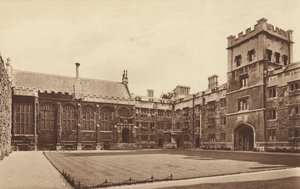 牛津：埃克塞特学院，四合院和大厅（黑白照片） 作者 英国摄影师