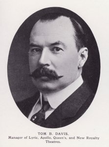 Prominent Men of London: Tom B Davis (b/w photo) 作者 英国摄影师