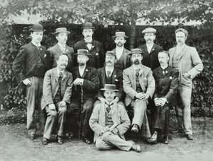 Rosendale Road School：1897年的教师团体 作者 英国摄影师