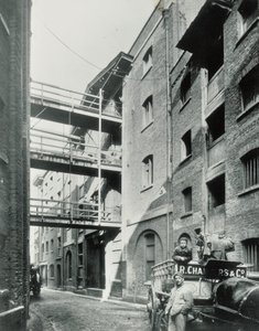 Shad Thames，伦敦，1890年 作者 英国摄影师