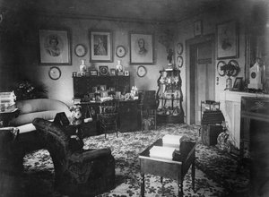 1860年代后期，Baden-Baden的Hohenlohe别墅皇后客厅 作者 英国摄影师