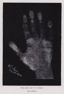 The hand of W T Stead (b/w photo) 作者 英国摄影师